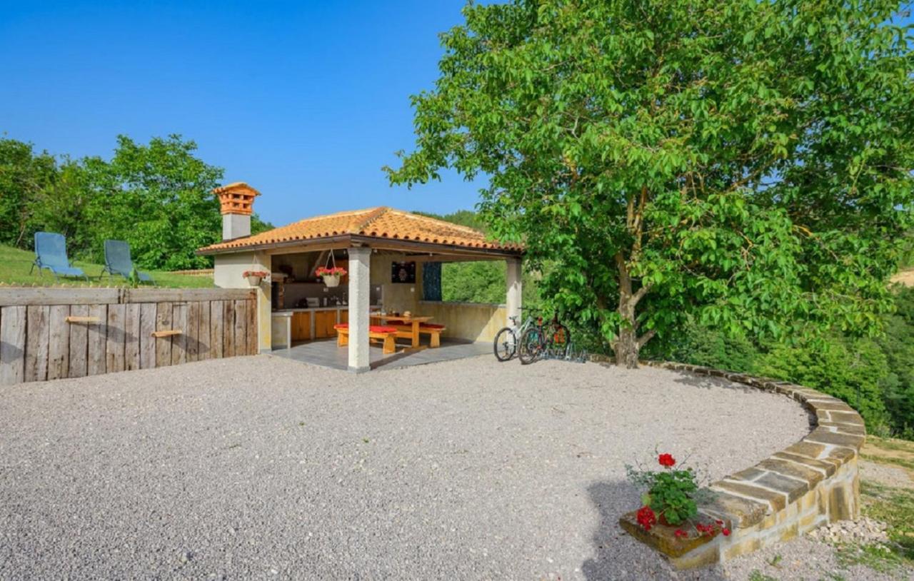 Guesthouse Gospodi Cerovlje Dış mekan fotoğraf